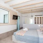 Alexander Studios & Suites - Adults Only
